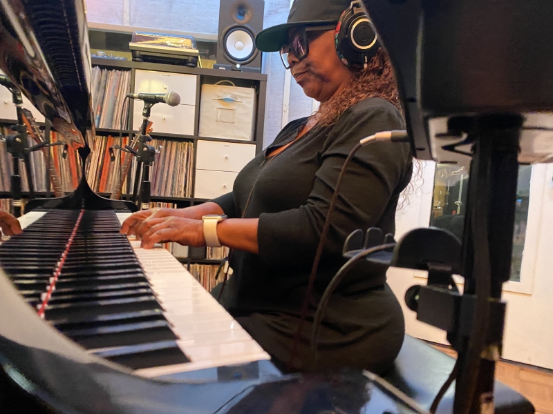 Patrice Rushen playing piano at Wide Hive Studios. Patrice Rushen playing piano at Wide Hive Studios.